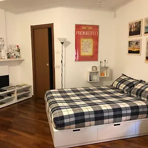  Apartamento New Citta Studi Italia